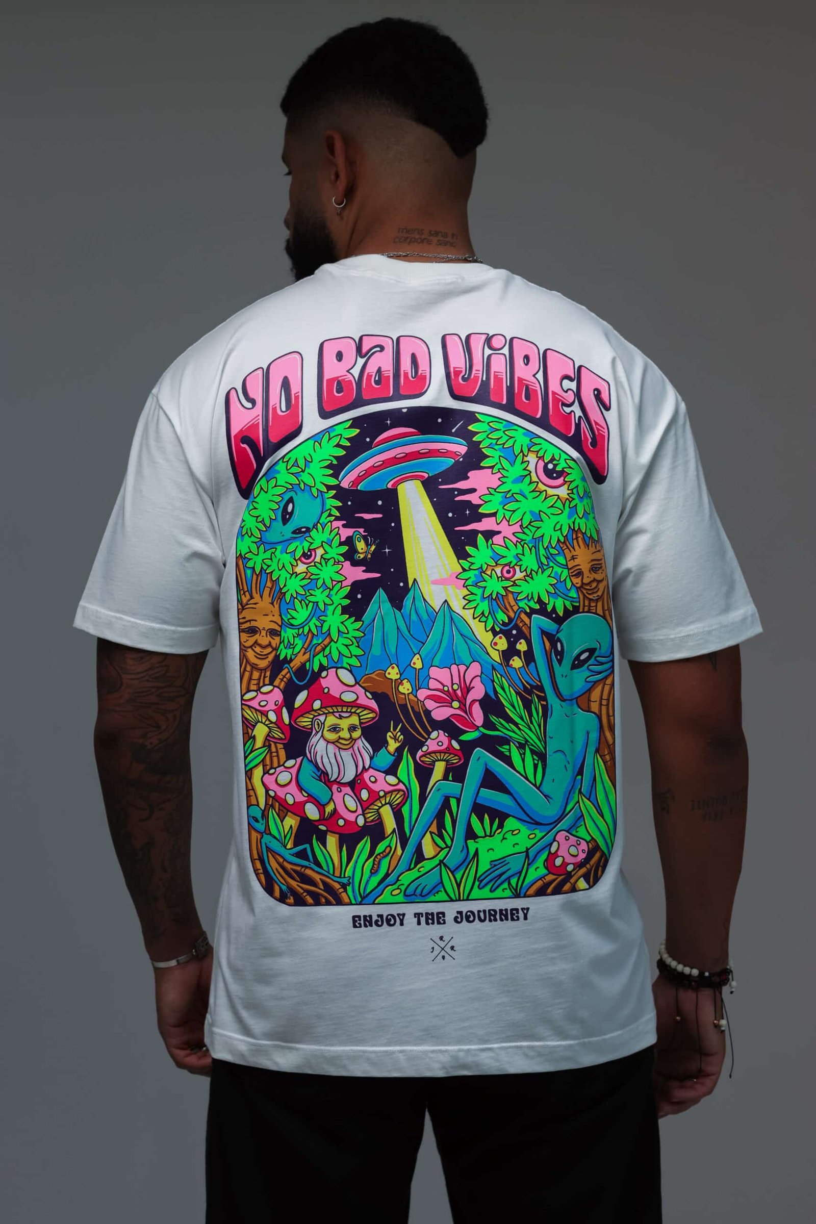 Camiseta No Bad Vibes